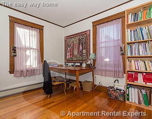 108 Bowdoin St, Tufts