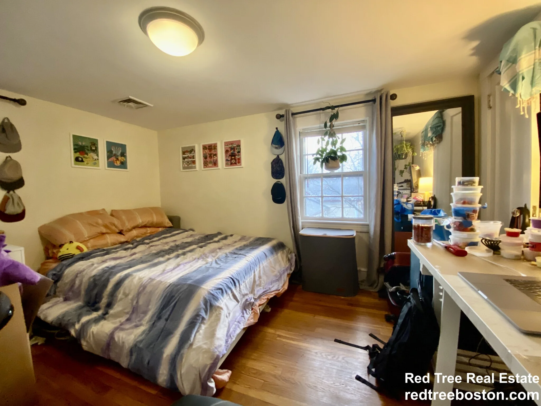 24 Grovenor Rd, Jamaica Plain