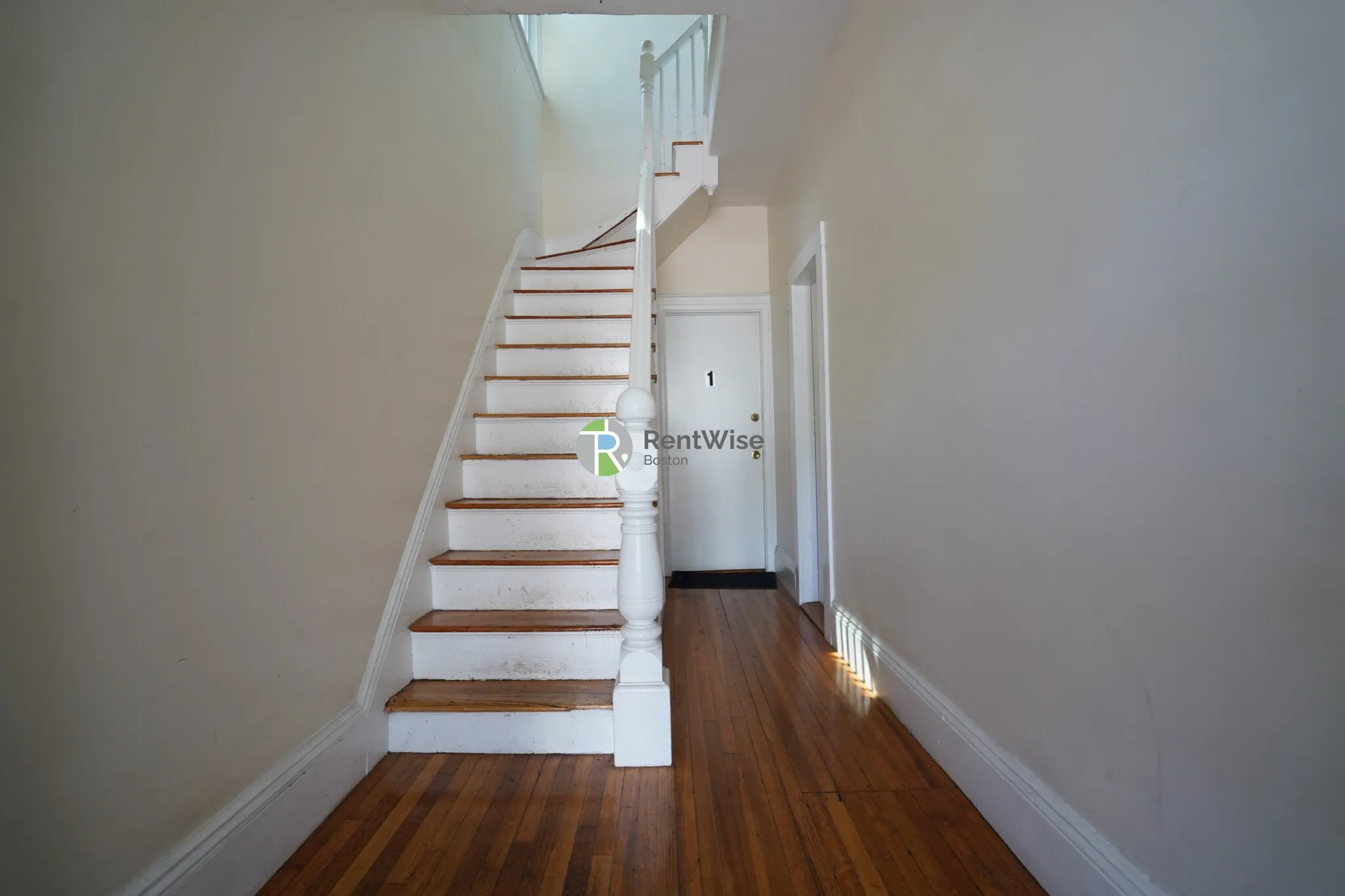 2572 Massachusetts Ave, North Cambridge