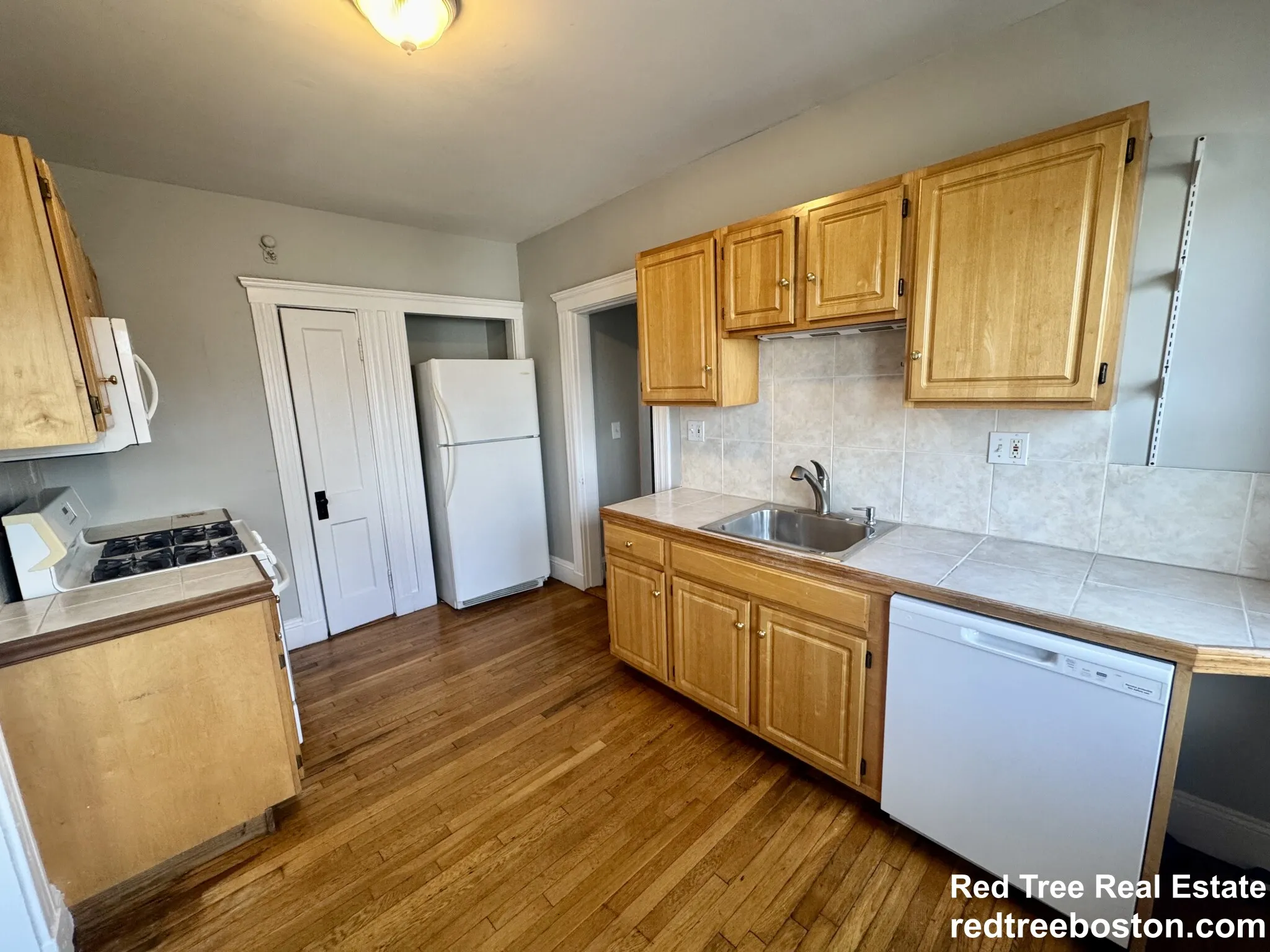 55 Brookley Rd, Jamaica Plain