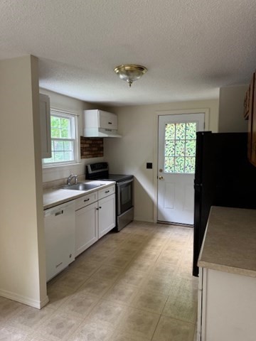 609 Flat Hill Rd, Lunenburg