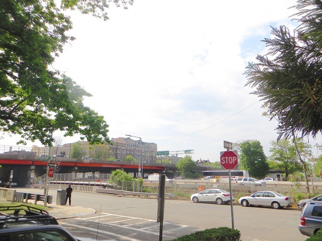 50 Charlesgate E, Fenway