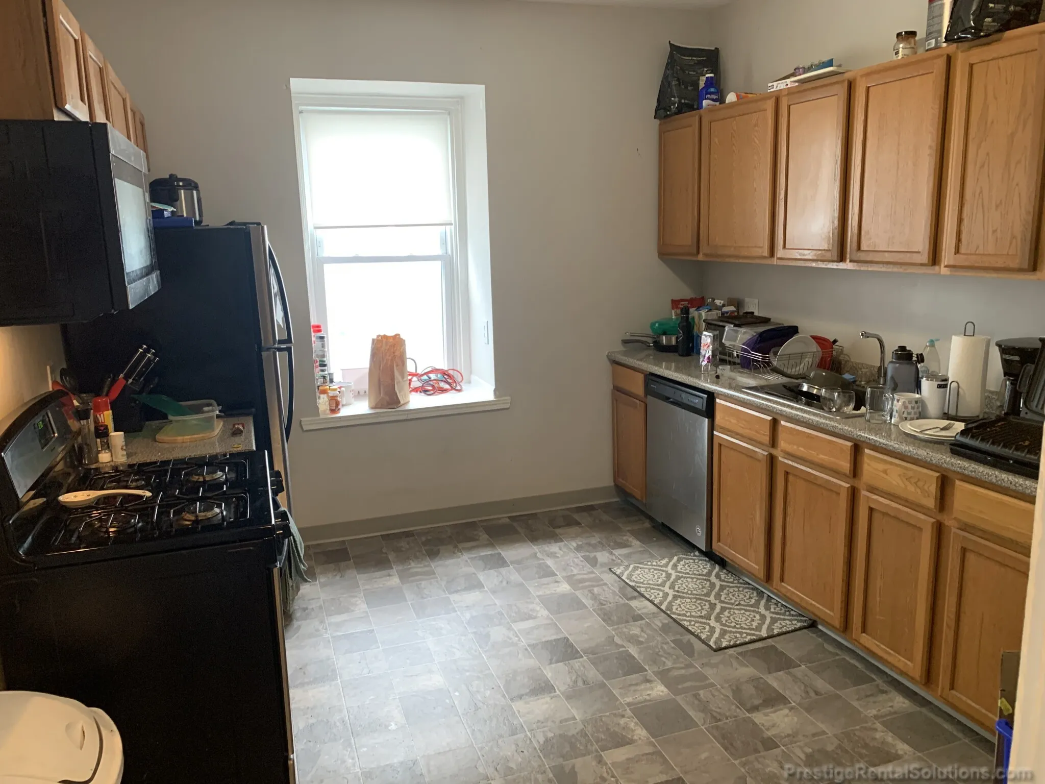 172 Bigelow St, Oak Square