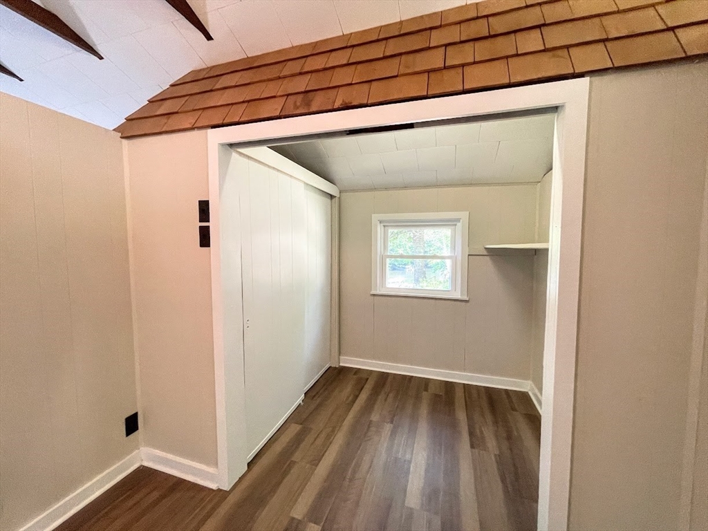 201 Fire Road, 16, Lunenburg