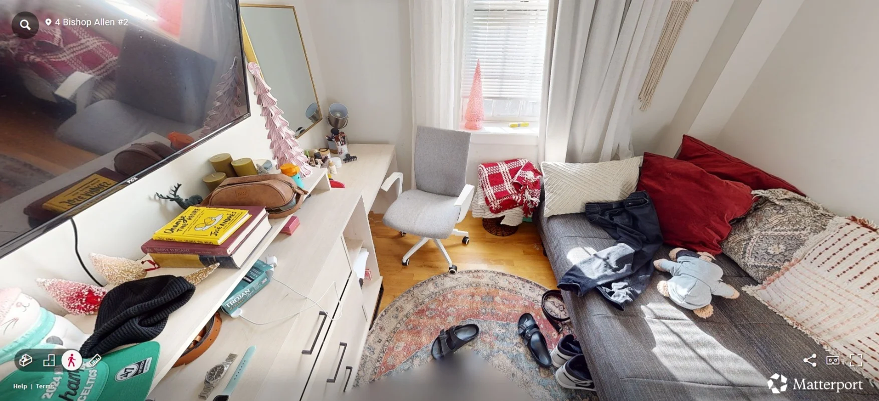 4 Bishop Allen Dr, Central Square