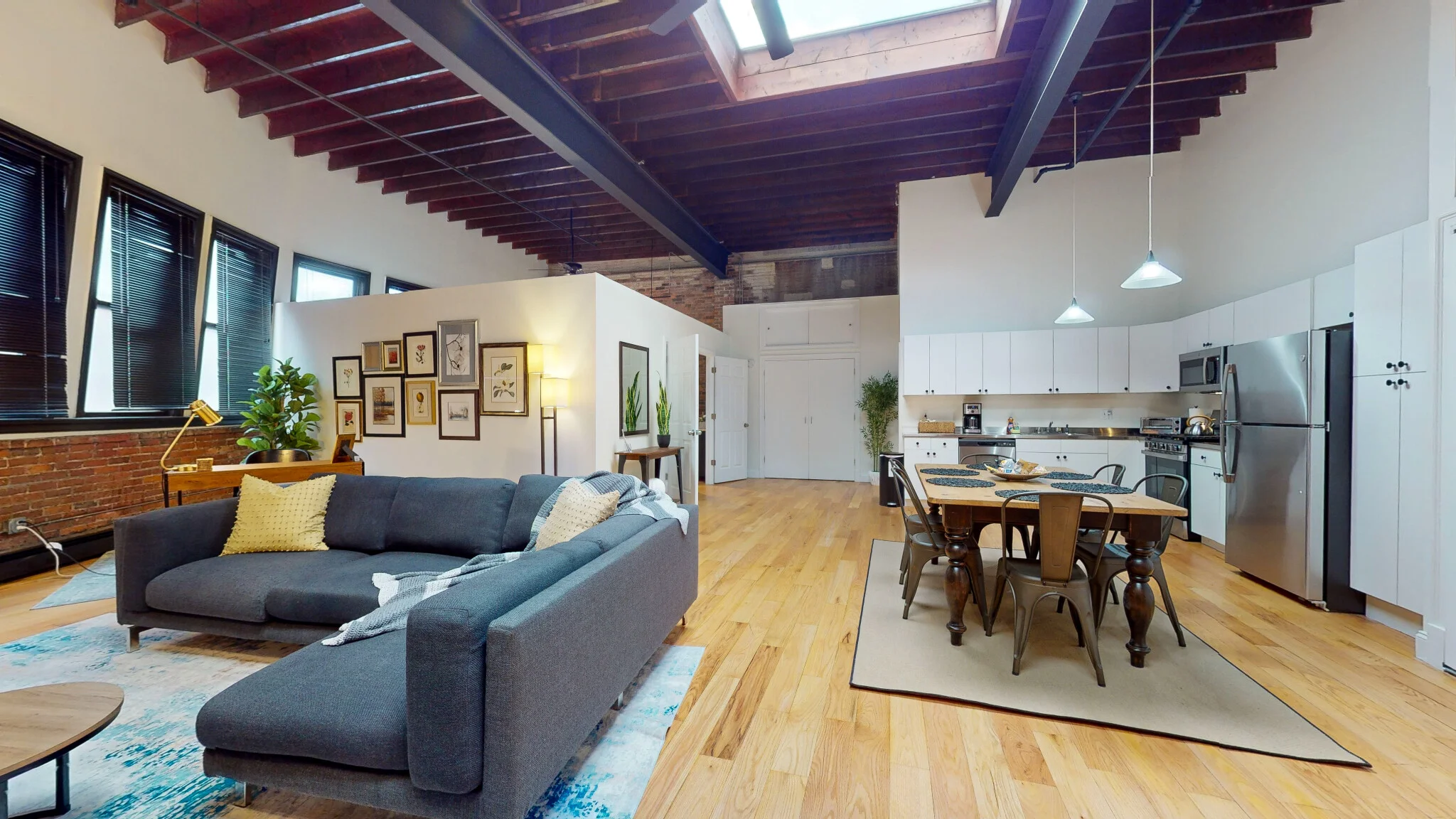 19 Stanhope St, Back Bay