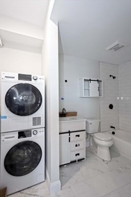 1504 Purchase, Center