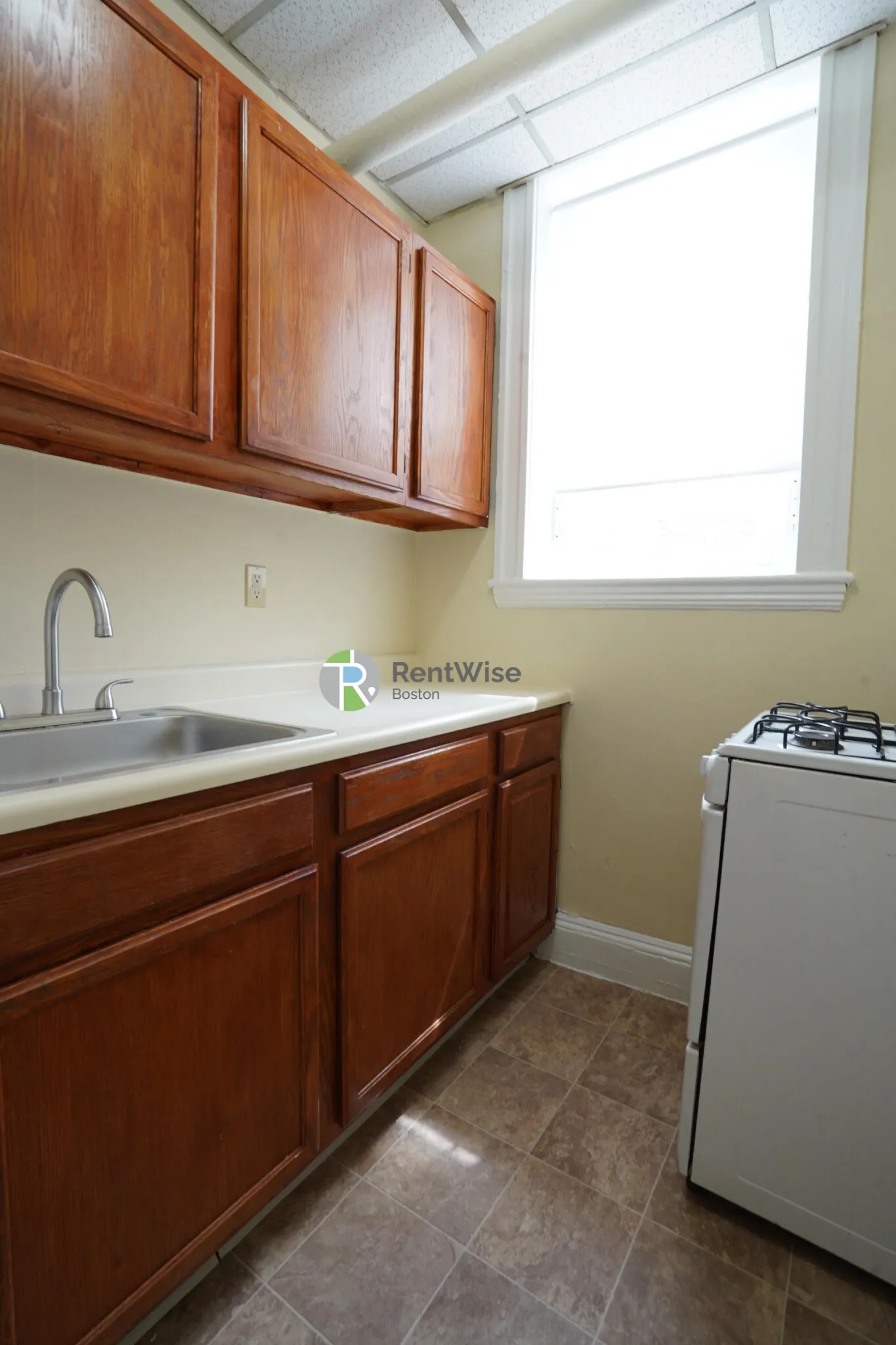 60 Woodstock Ave, Brighton