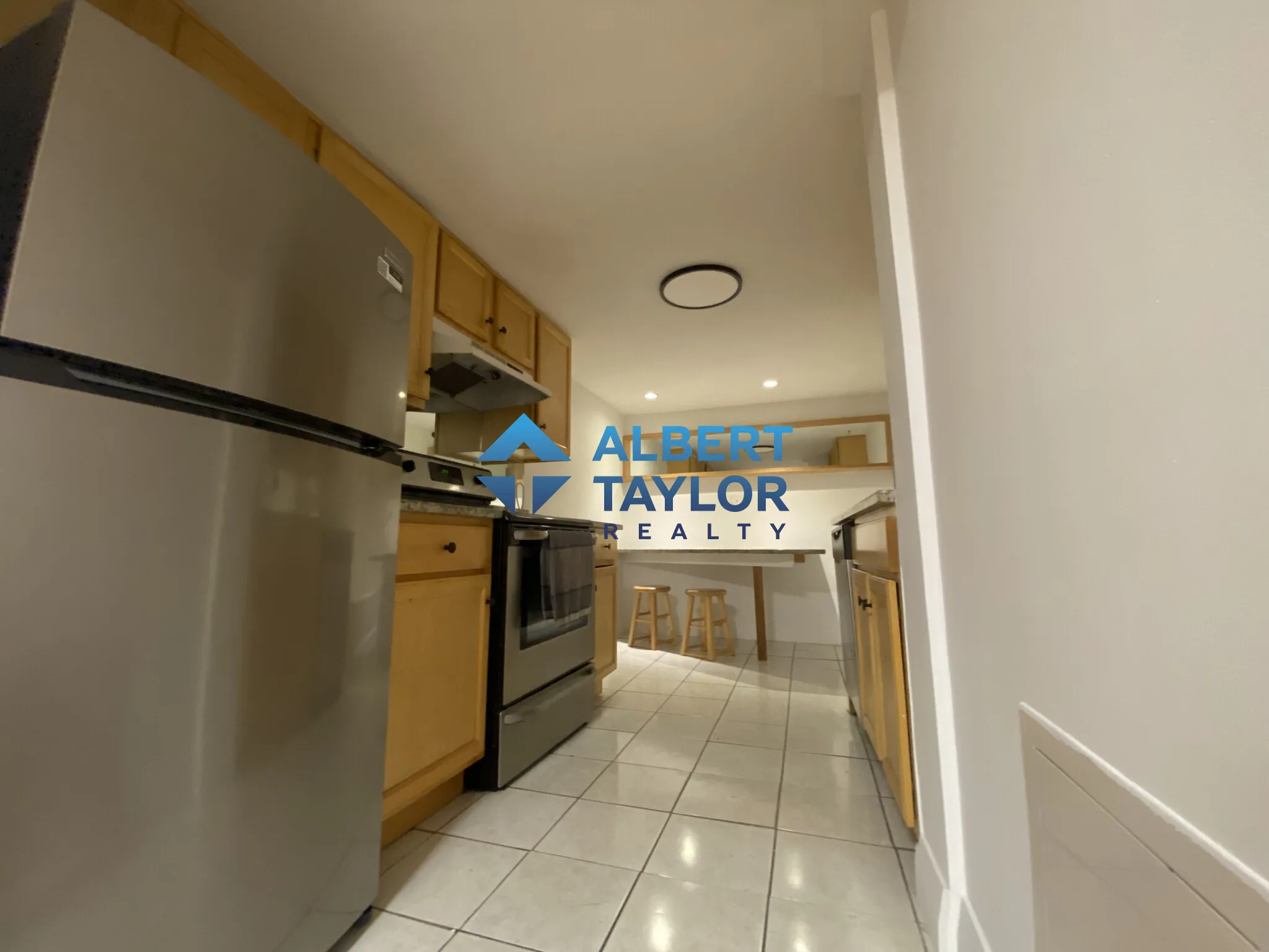 90 Bynner St, Jamaica Plain