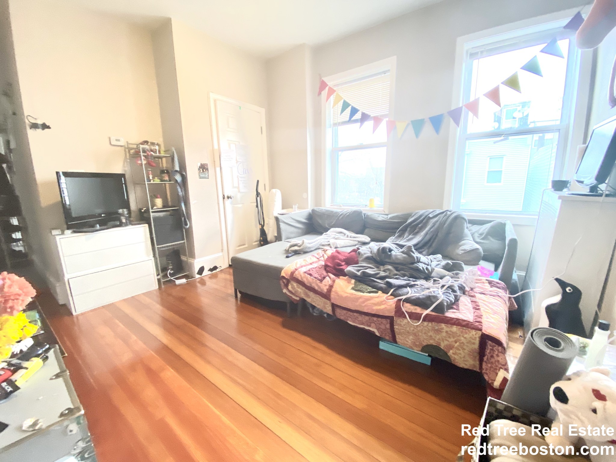 241 Maverick St, East Boston