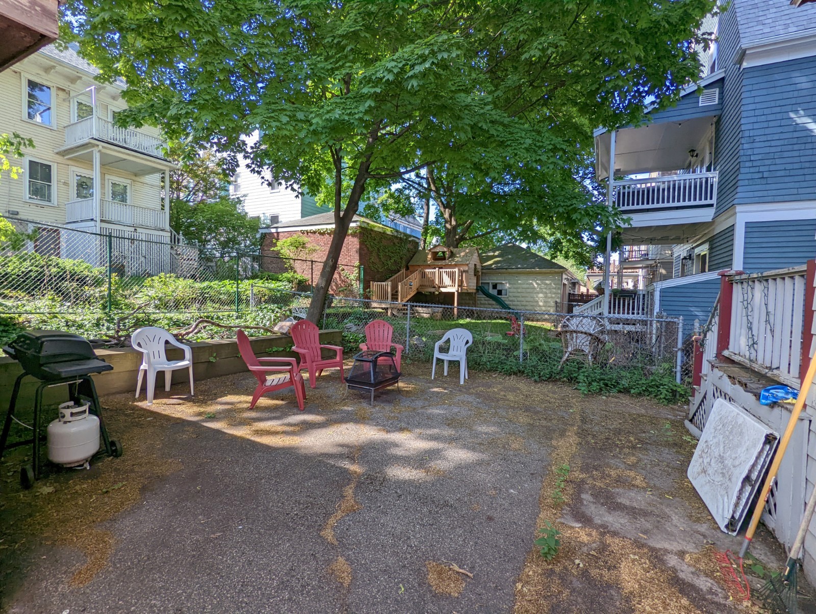 41 Bay State Ave, Powder House Square