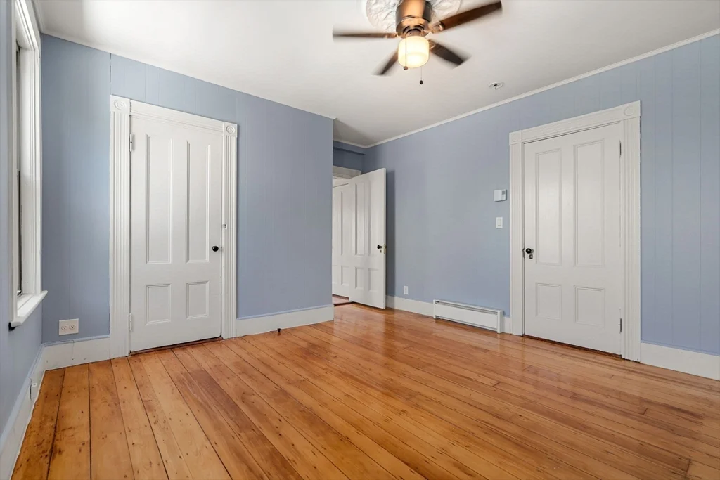 526 E 5th St, South Boston