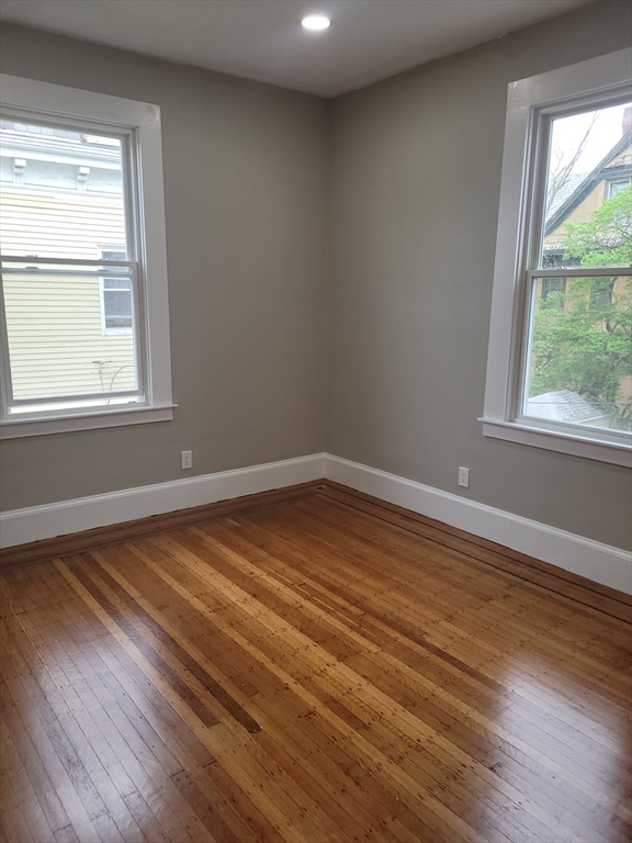 497 Warren Ave, Roxbury