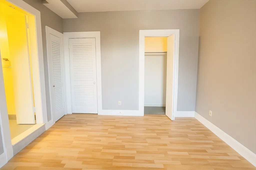 140 Chestnut, Springfield