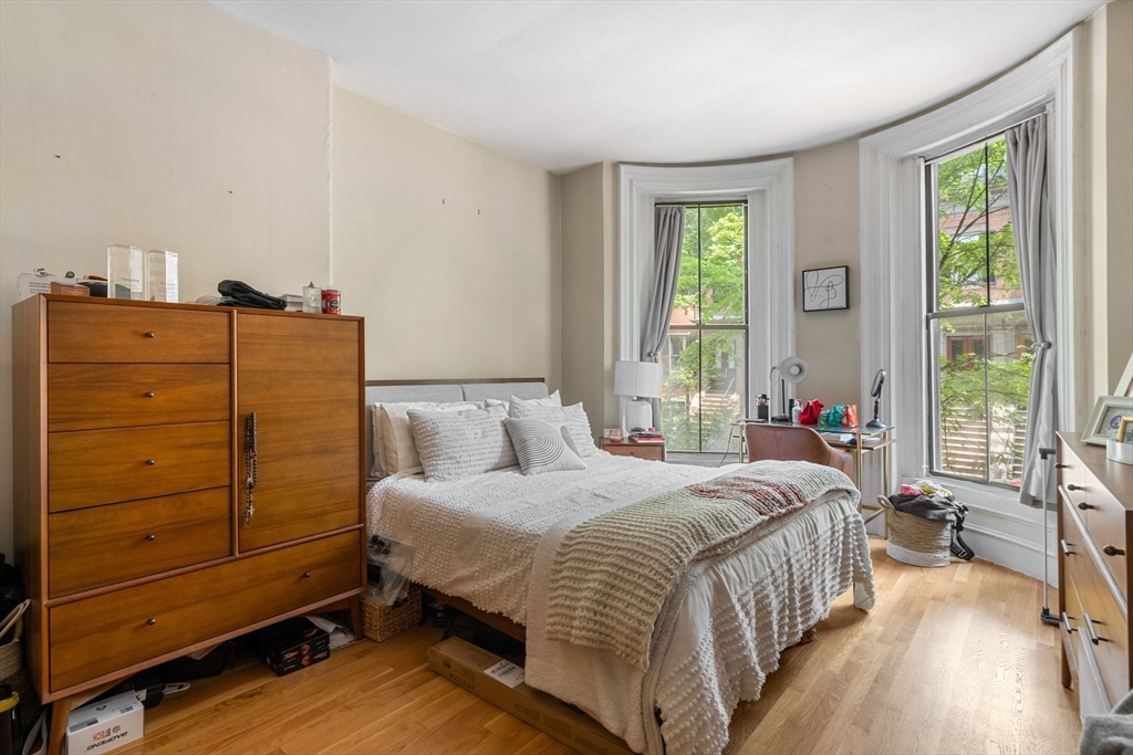 182 West Brookline St, South End