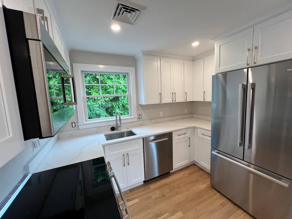 1136 Walnut St, Newton Highlands