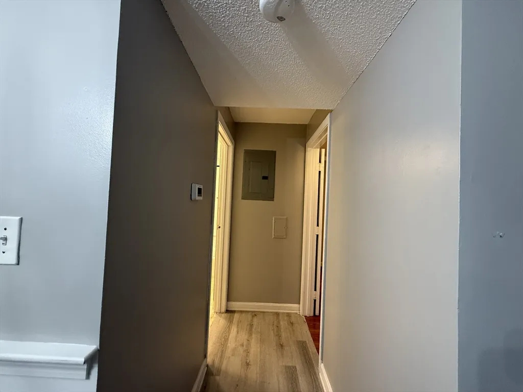 34 Walden Dr, Natick