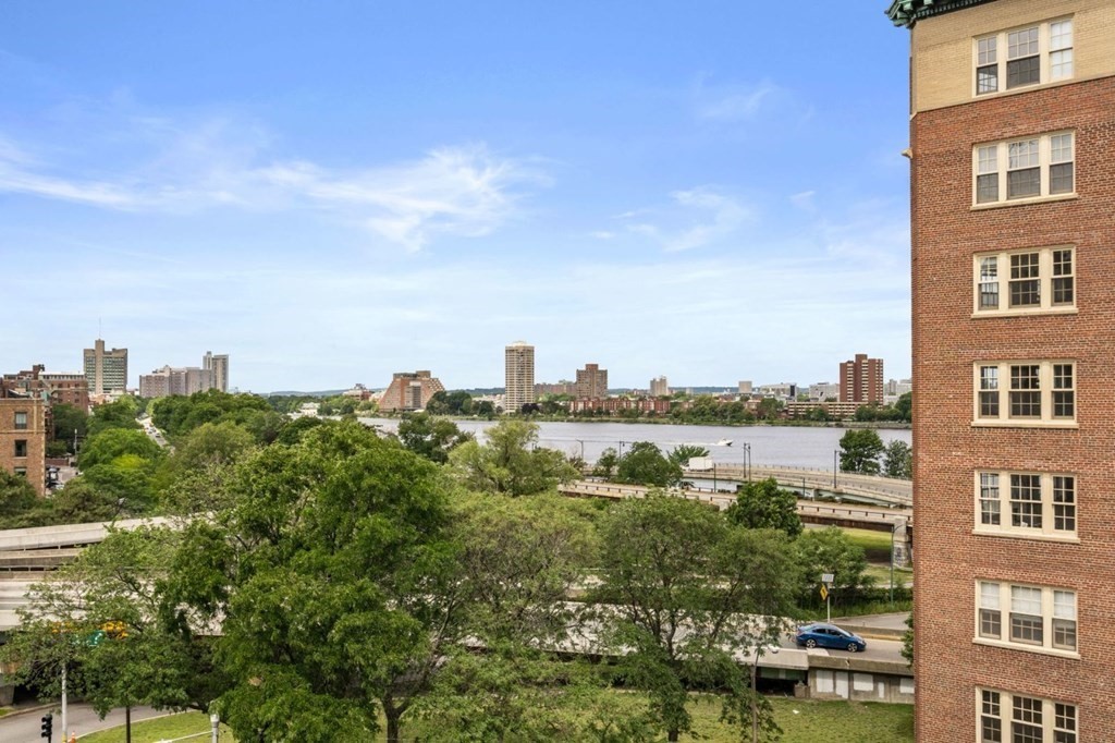 4 Charlesgate East, Back Bay