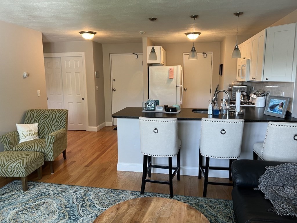 559 Willard St, Quincy