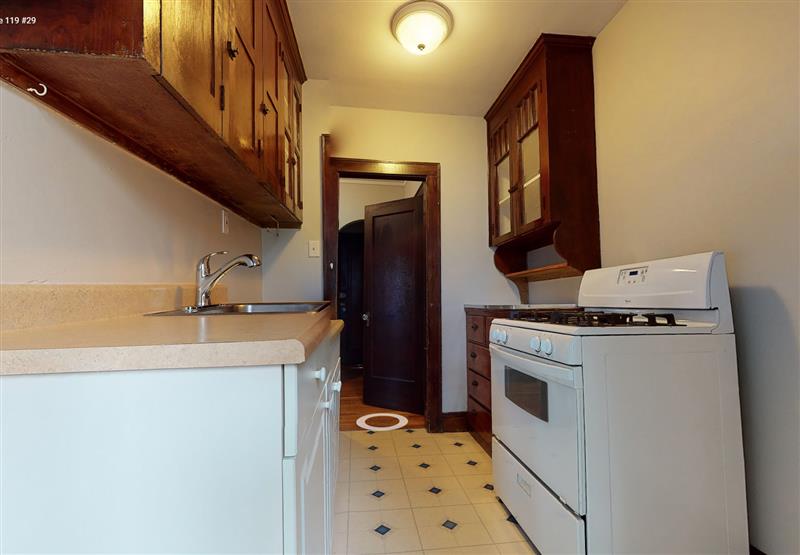 119 College Ave, Powder House Square