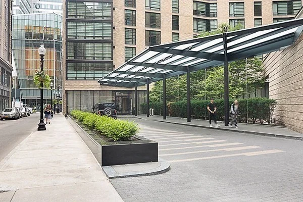 580 Washington St, Midtown