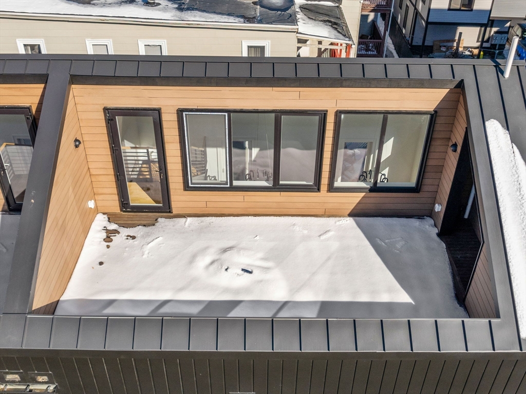 12 Deer St, Dorchester