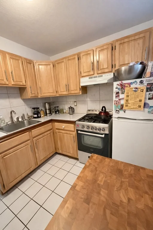 108 Perkins St ,, Jamaica Plain