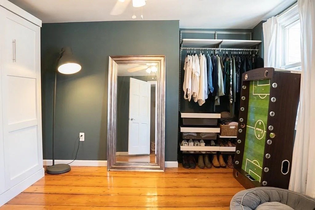 12 Lexington Ave, Charlestown