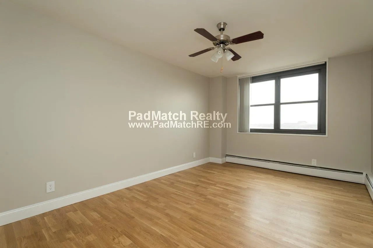 1410 Columbia Rd, South Boston