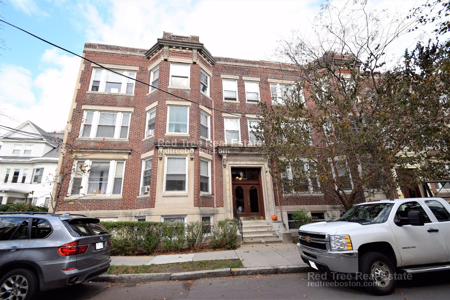 25 Gibbs St, North Brookline