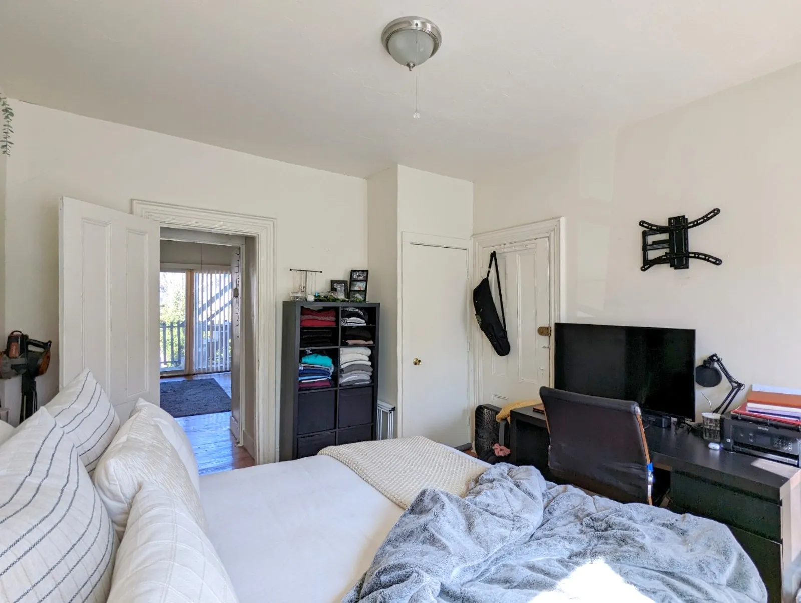 8 Evergreen Sq, Spring Hill