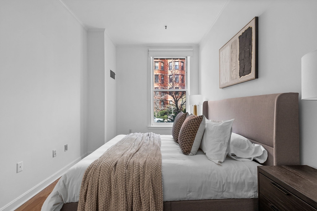 416 Marlborough St, Back Bay