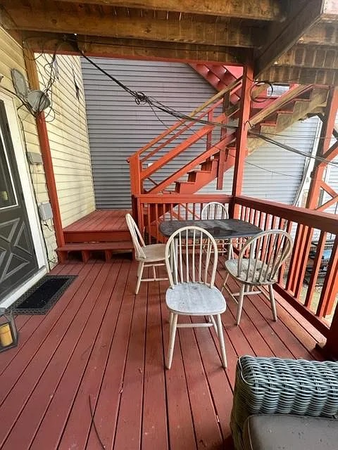 254 E St, South Boston