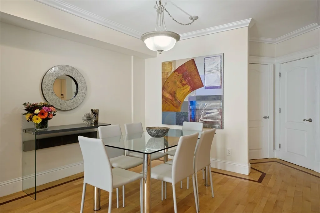 298 Marlborough, Back Bay