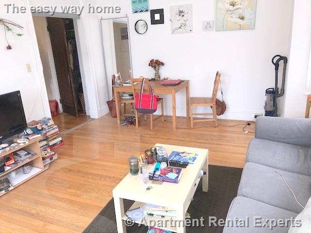 172 Maple St, Malden Center