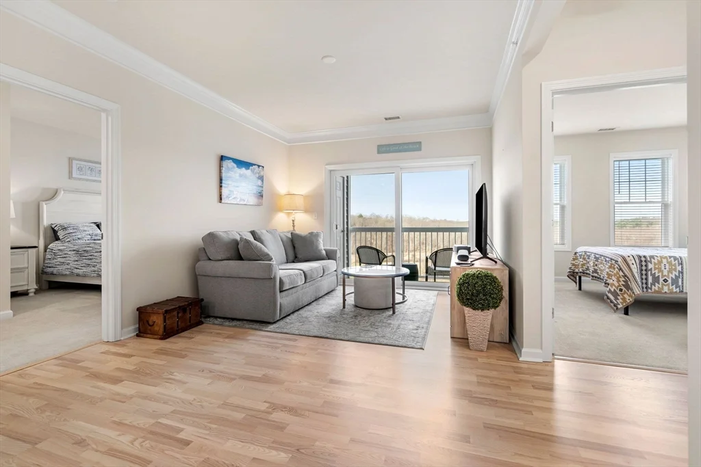 1410 Peters Farm Way, Westborough