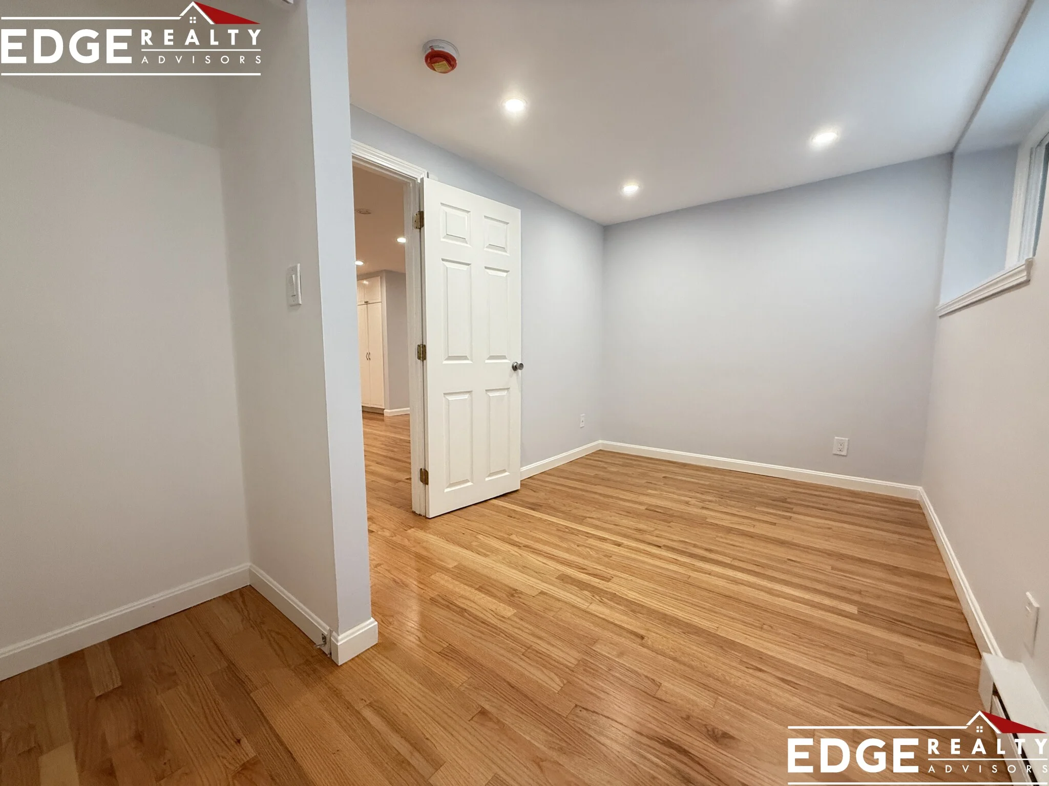 39 Englewood Ave, Brighton