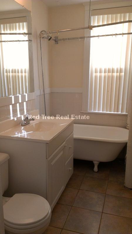 11 Barrows St, Allston