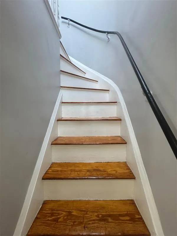 516 R Somerville Ave, Ward Two