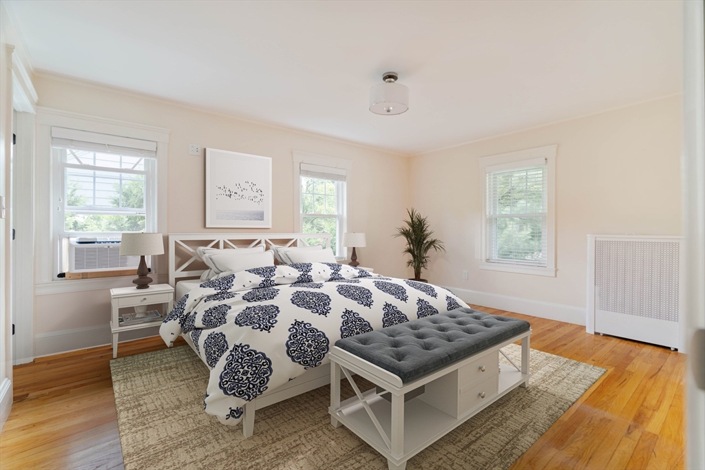 16 Chapin Rd, Newton Center