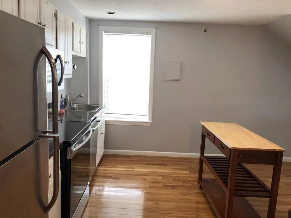 509 E Broadway, South Boston