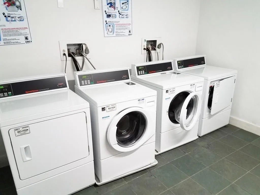 15 North Beacon St, Allston