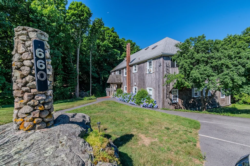 660 Jerusalem Rd, North Cohasset