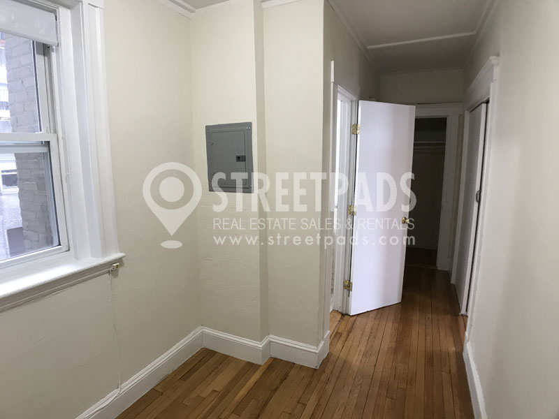 1179 Boylston St, Fenway