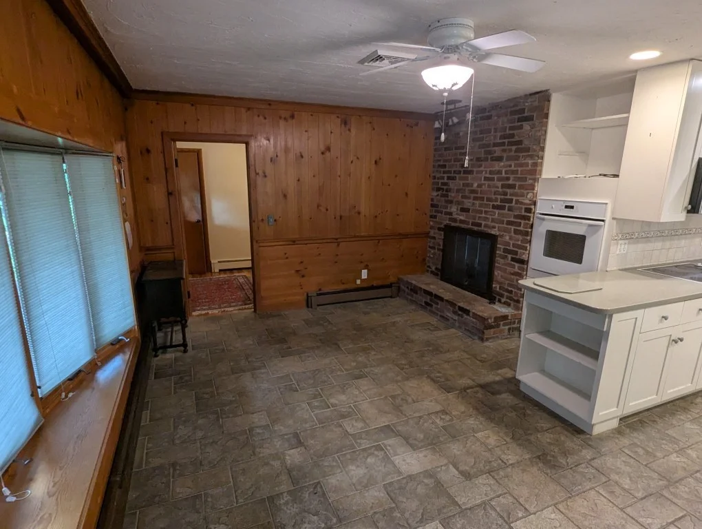 29 Ridgecrest Rd, Amherst