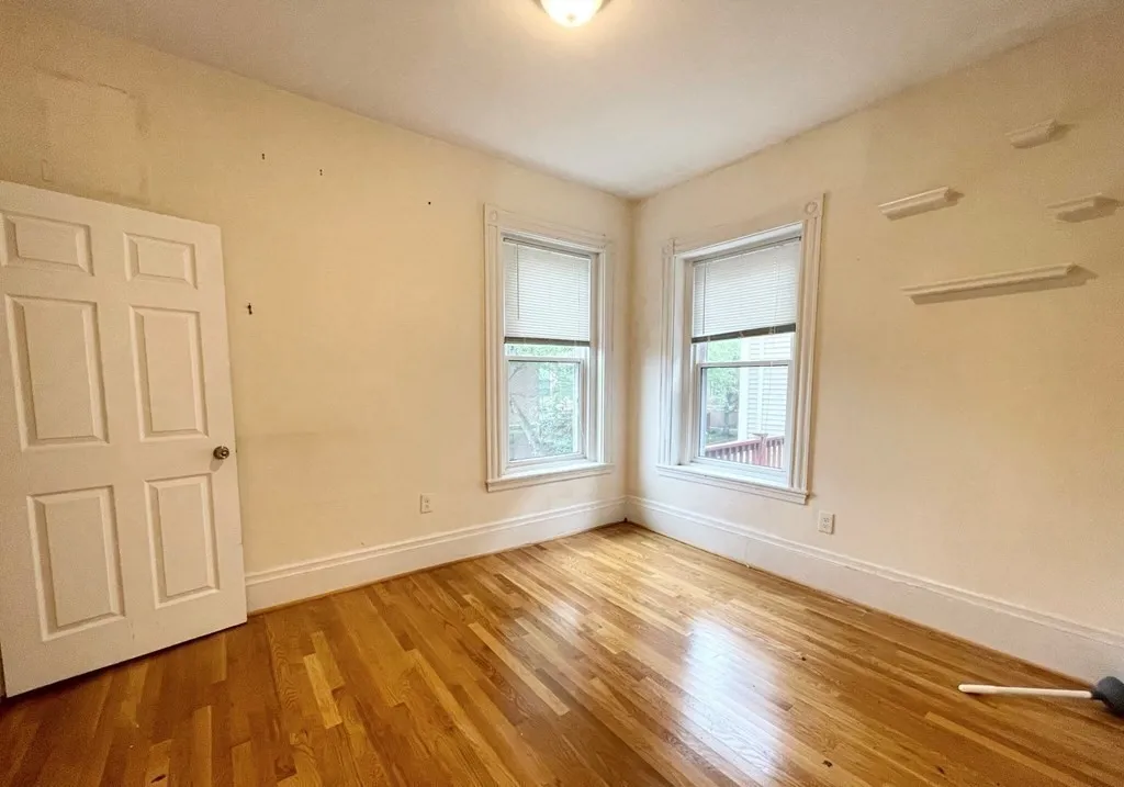 92 L St, South Boston