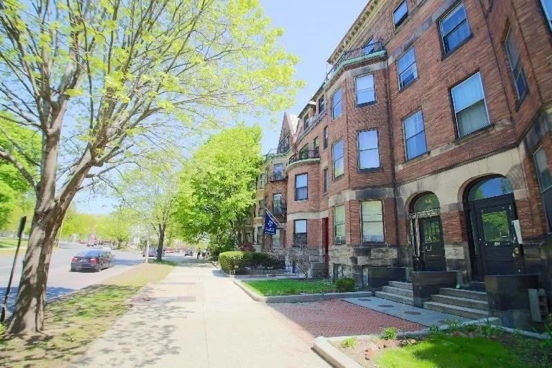 44 The Fenway, Fenway