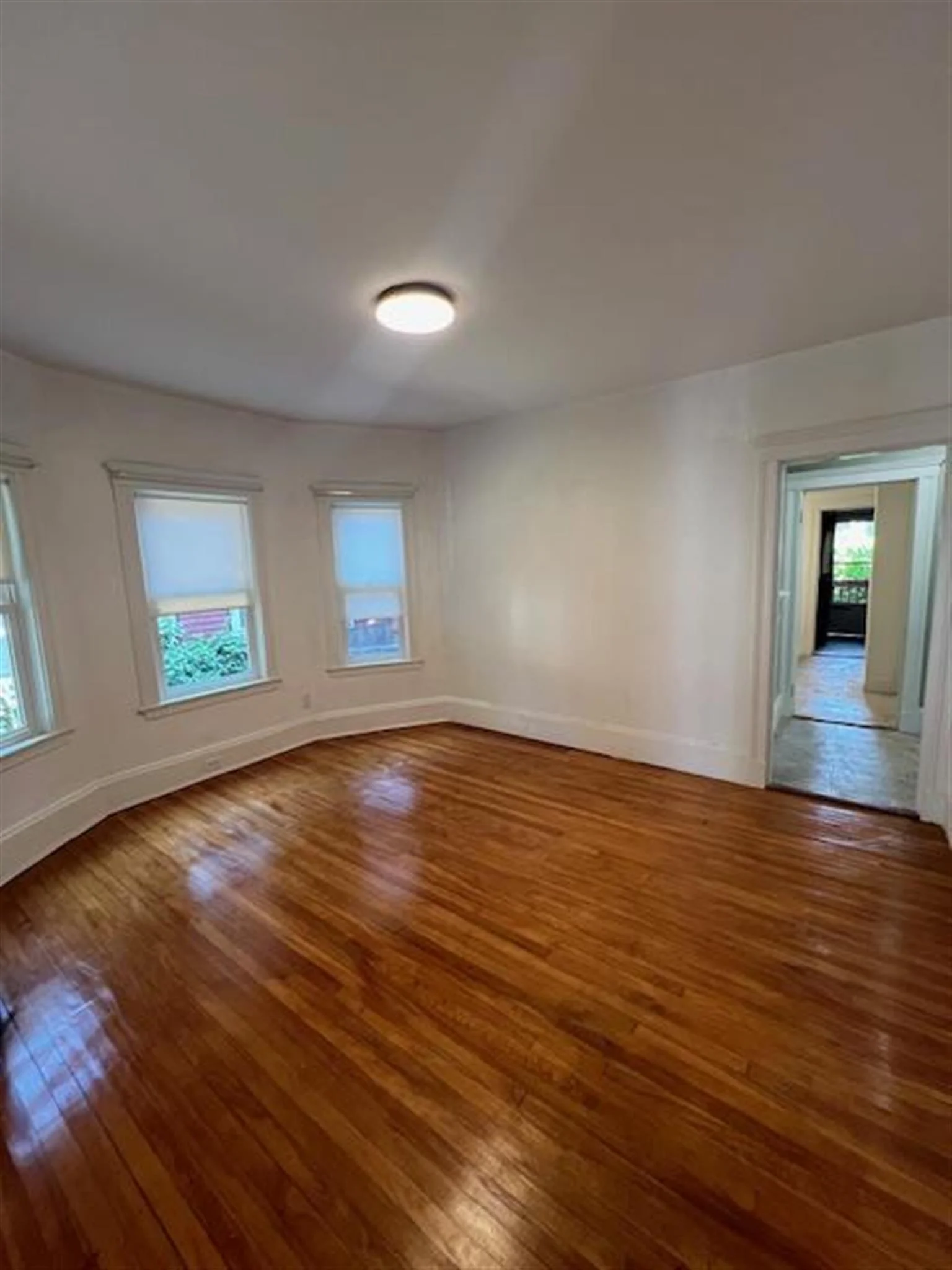 12 Quincy St, Medford