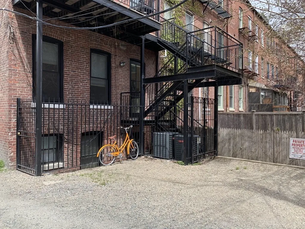 1 Wigglesworth St, Mission Hill