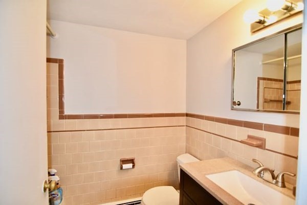 90 E Squantum, North Quincy